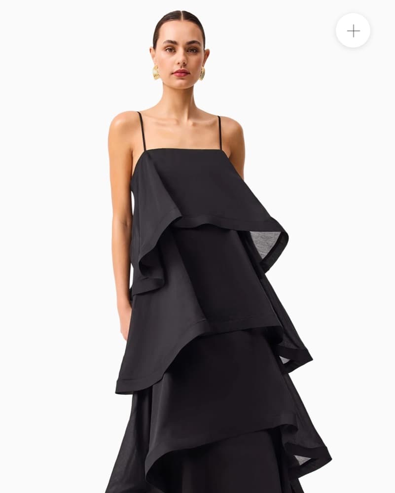 Elegant Black Tiered Gown - Image 3