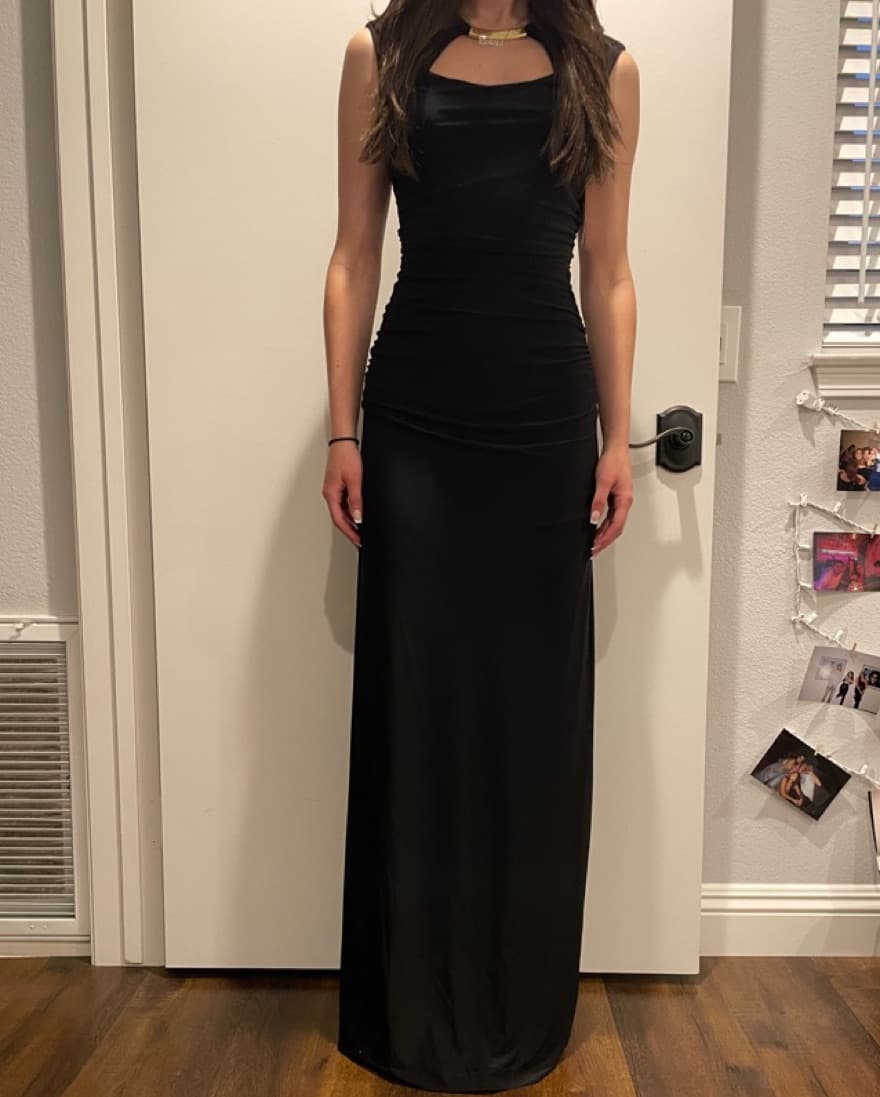 Cache maxi formal dress size 4 - Image 1