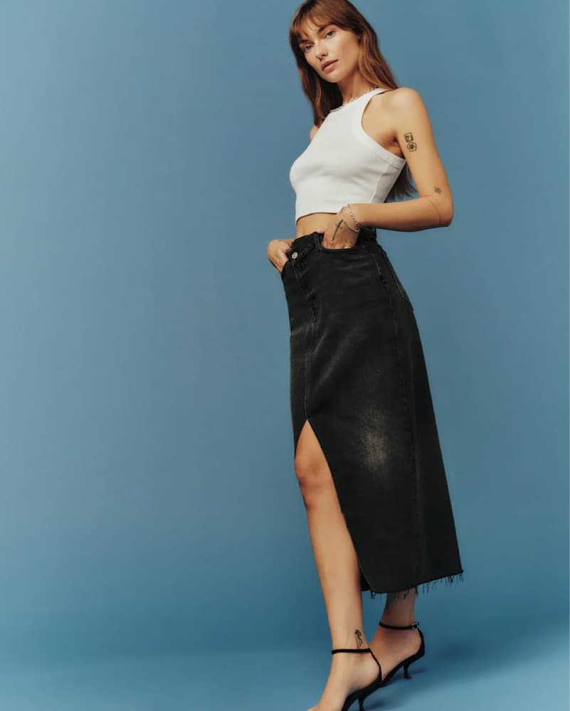 Chic Reformation Denim Maxi Skirt - Image 3
