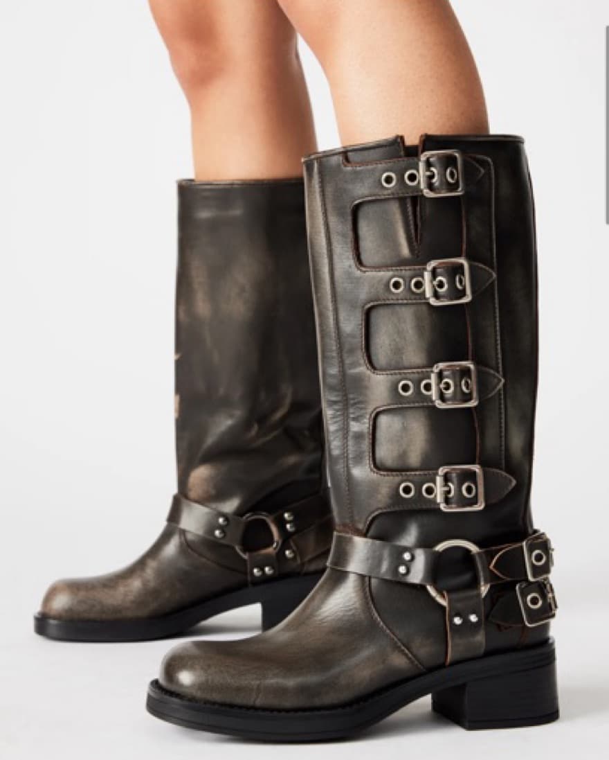 ROCKY BROWN DISTRESSED Steve Madden - Image 1