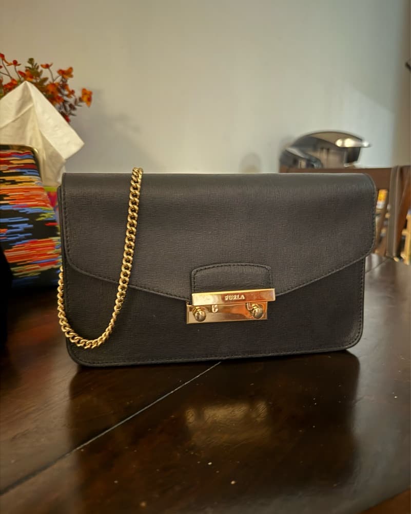 Furla Leather Black Small Bag With Gold - Image 2