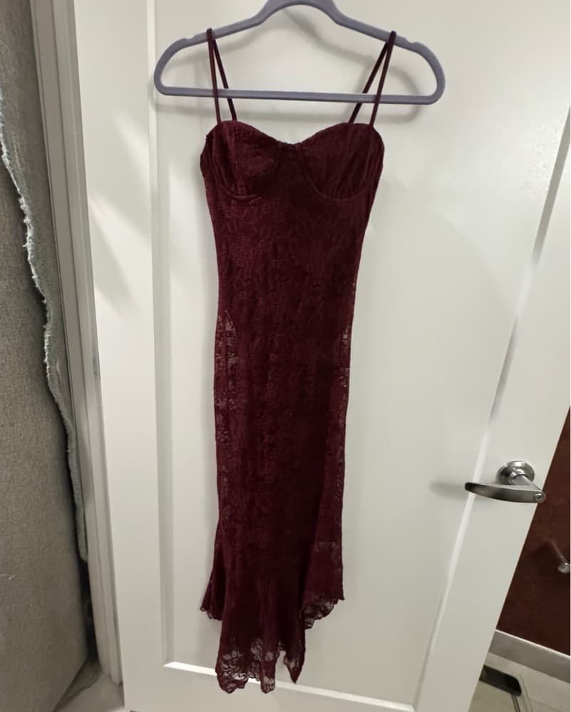 Burgundy Lace High-Low Dress - Image 2