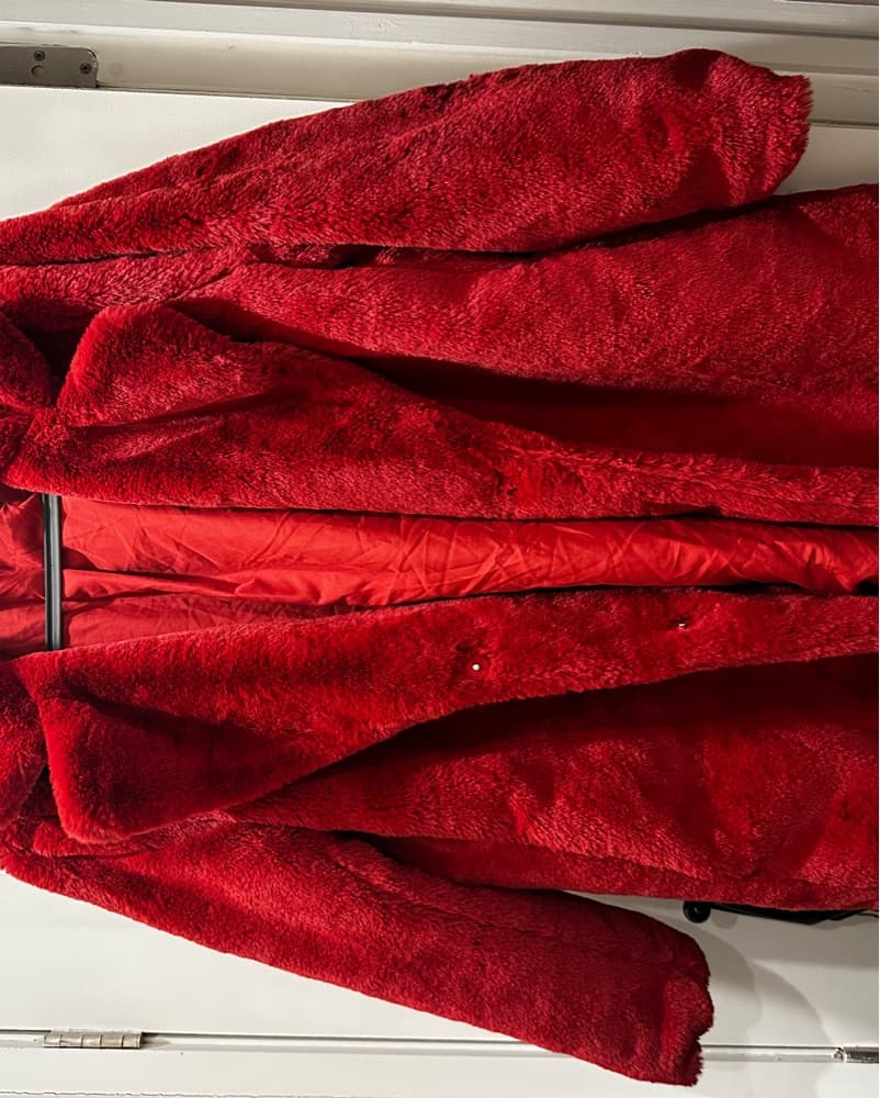 Red Faux Fur Jacket - Image 3