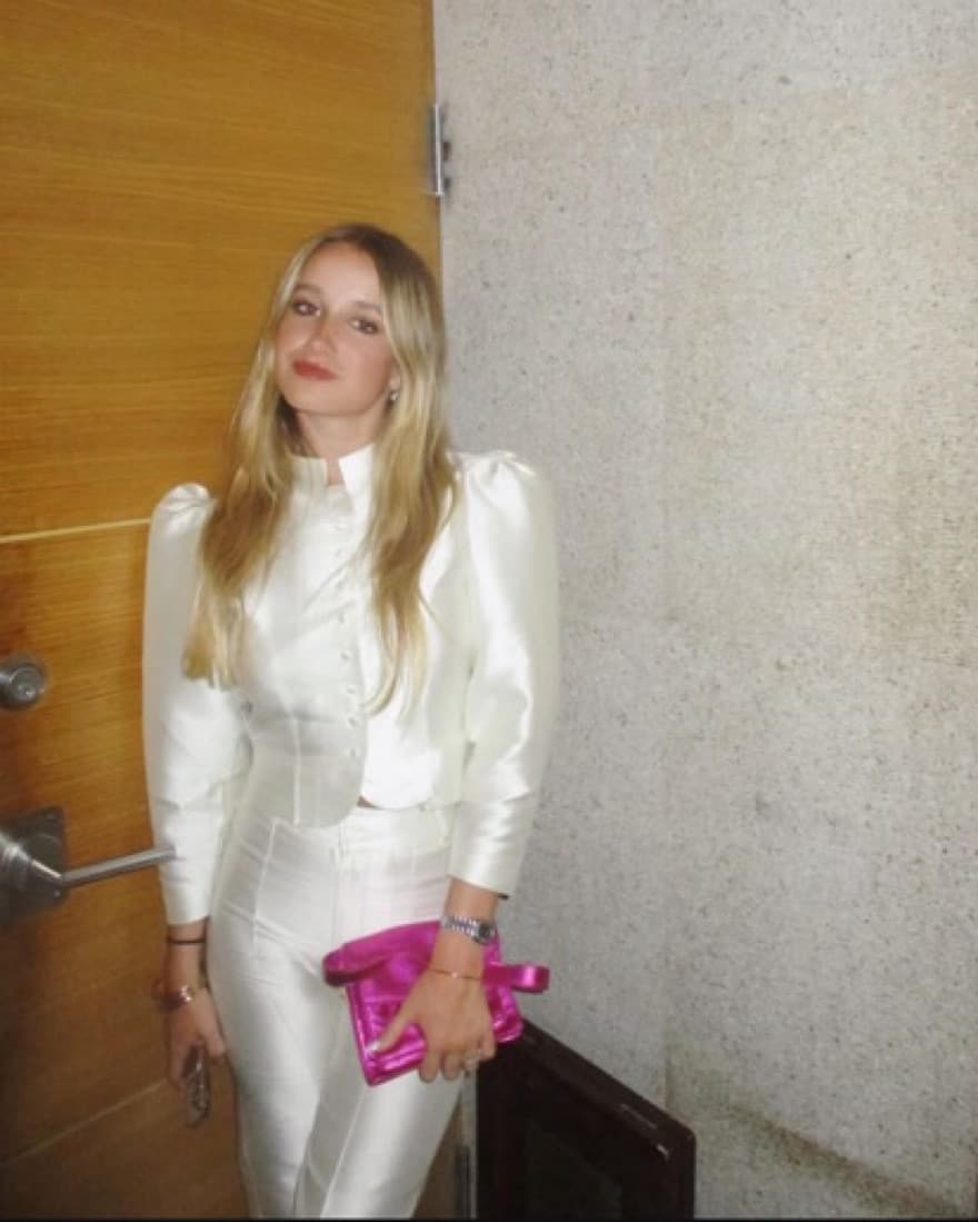 As Seen On SofiaRichie Destree White Set - Image 3