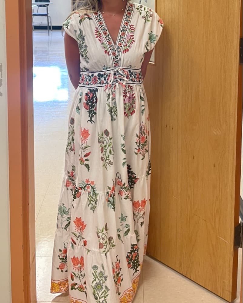 Cece V Neck Floral Maxi Dress - Image 4
