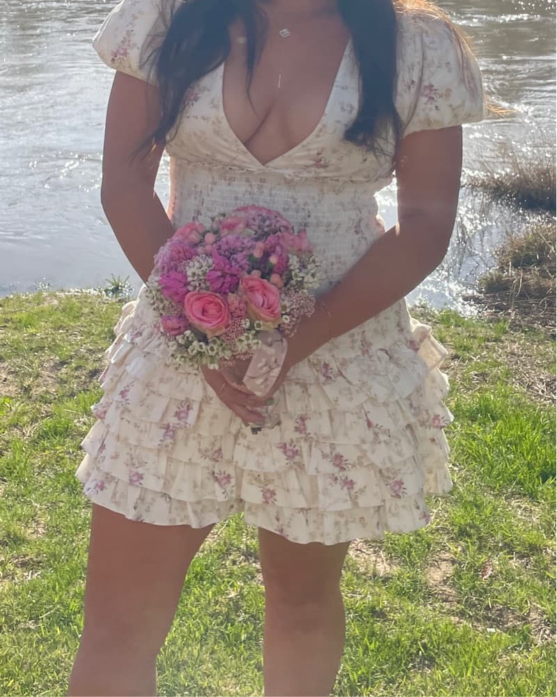 Elegant Floral Ruffle Dress - Image 2