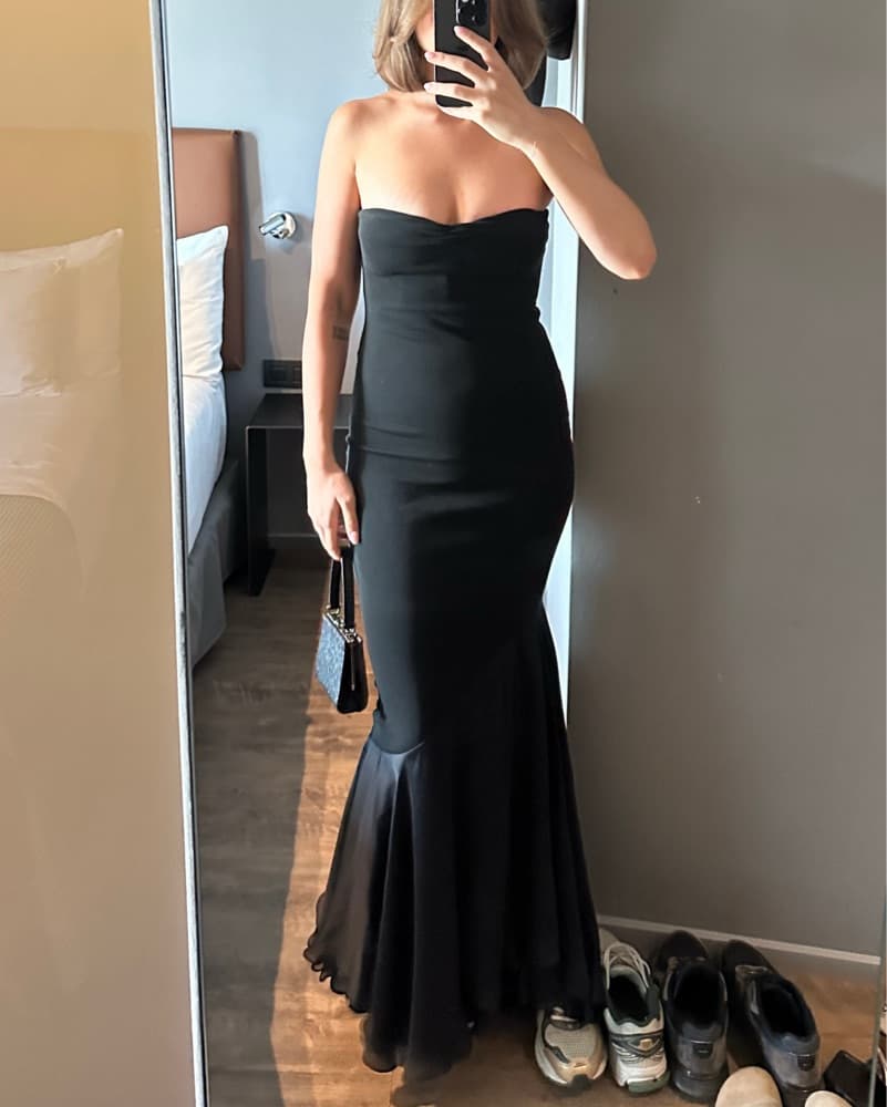 Dana Foley - Black Strapless Mermaid Evening Dress - Image 3