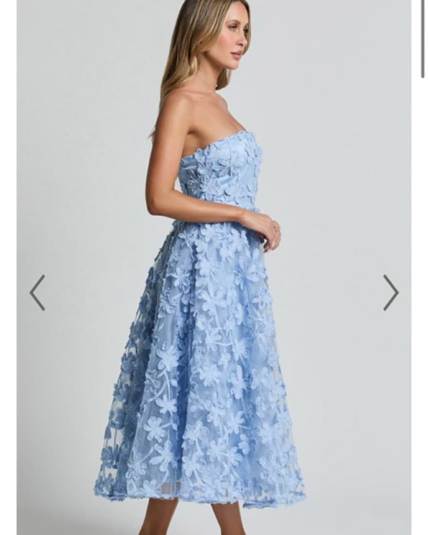 Elegant Floral Midi Dress - Image 2