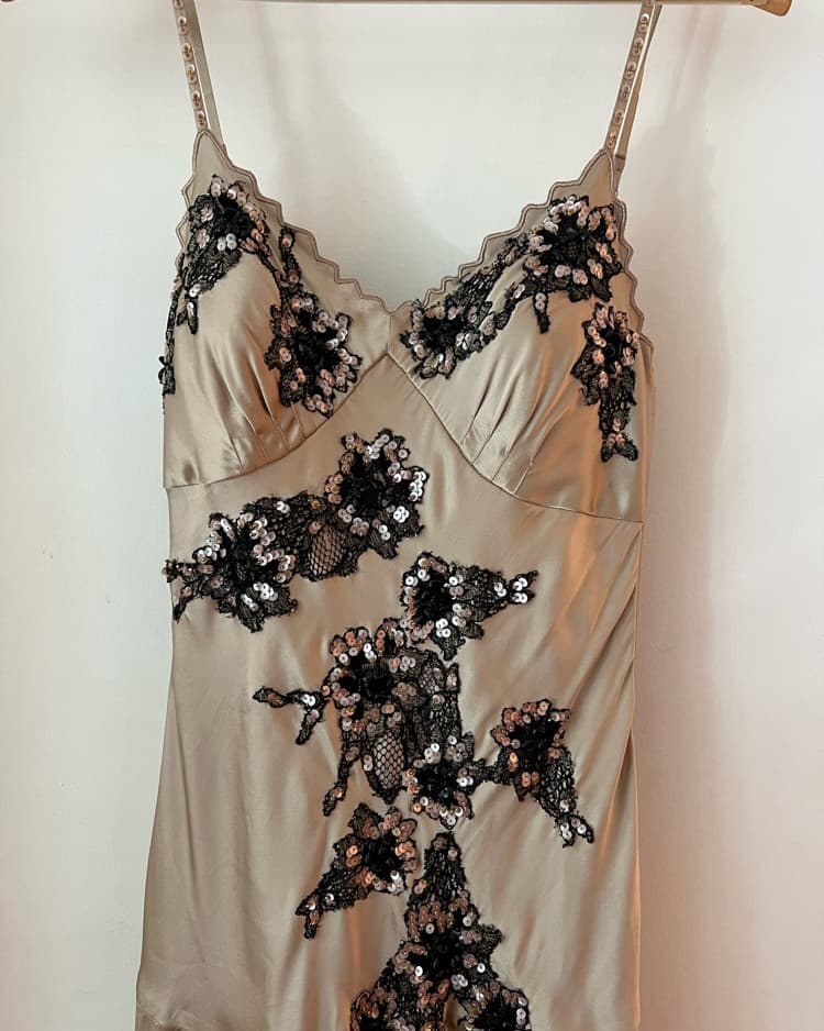 Stunning Silk Sue Wong Dress - Image 3