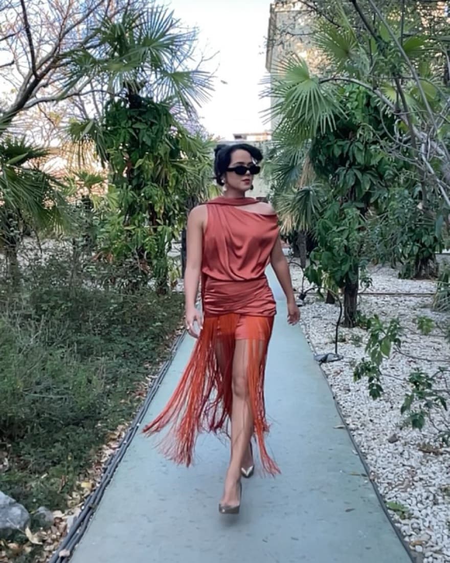 Stunning Coral Fringed Maxi Dress - Image 5