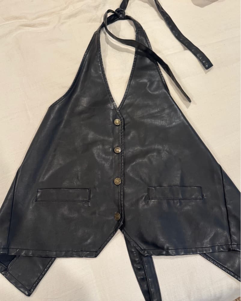 Lioness Leather Vest - Image 1