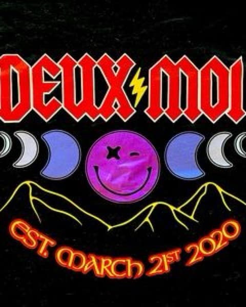 Deux Moi Vintage Band Celeb Spotted Tee - Image 2