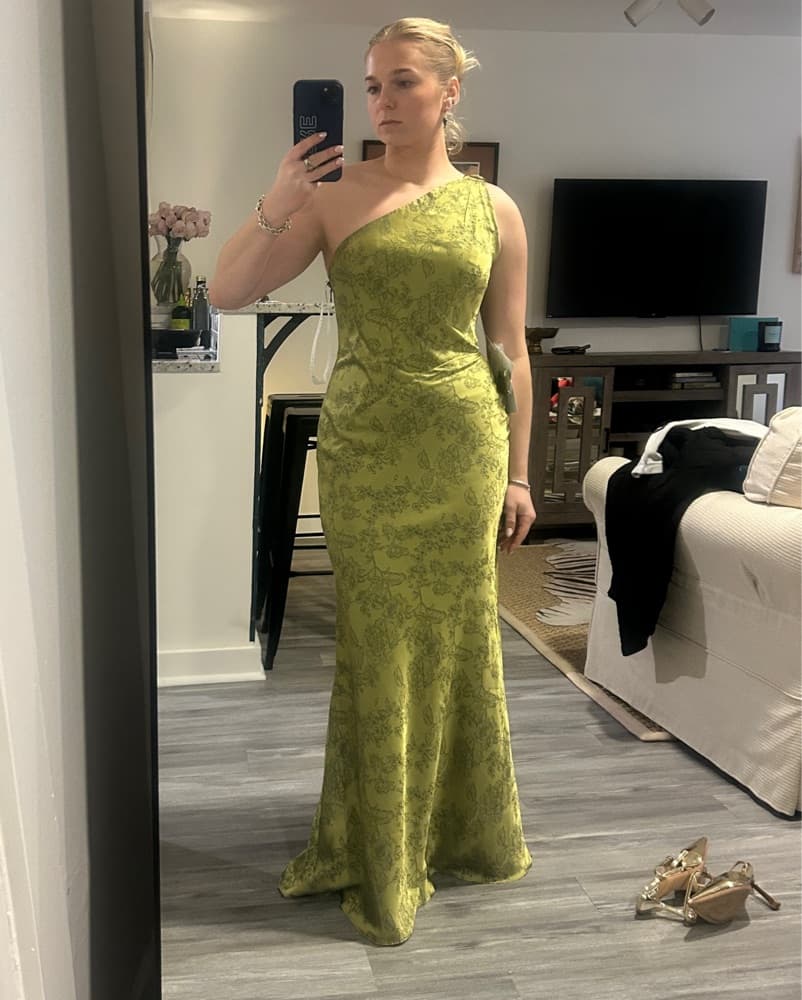 Azazie Sapphira Moss Gown - Image 4