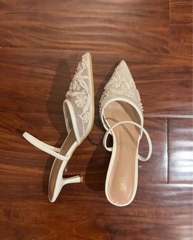 Embroidered Pointed Toe Slingback Heels - Image 4