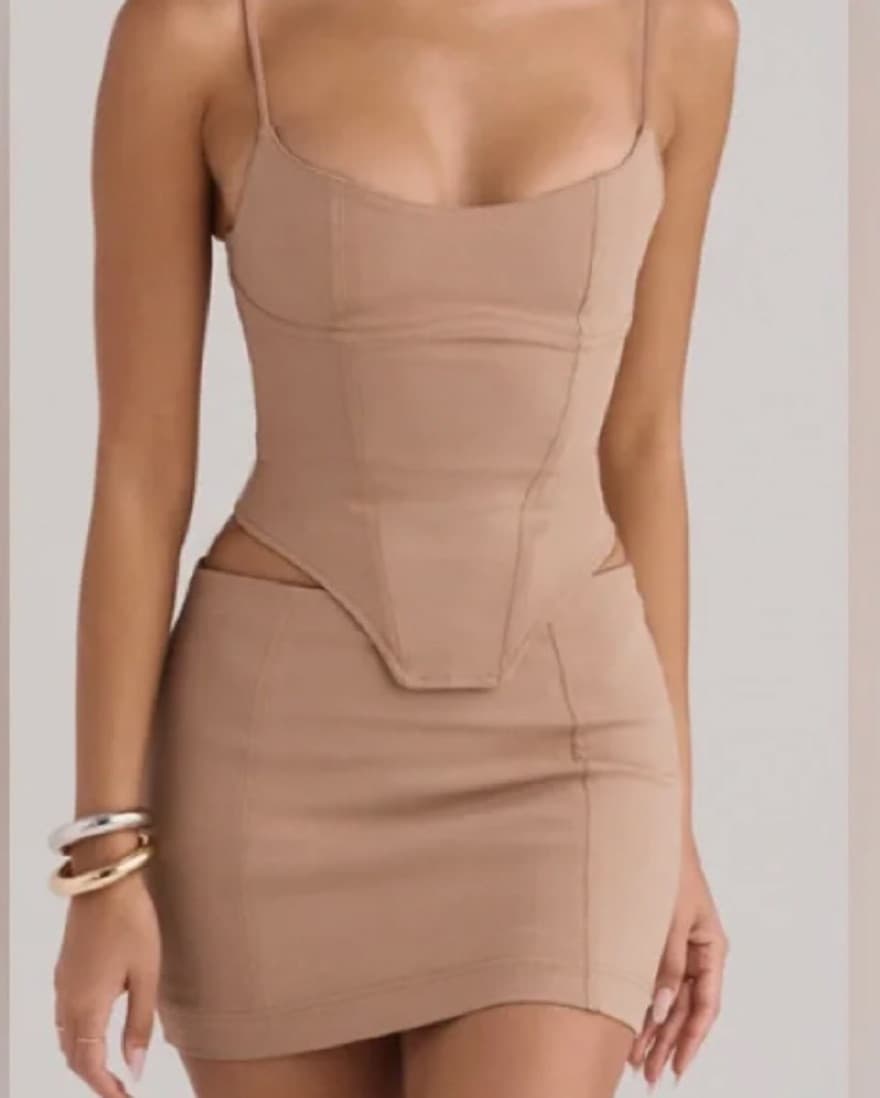 Tan House Of CB Set  - Image 1