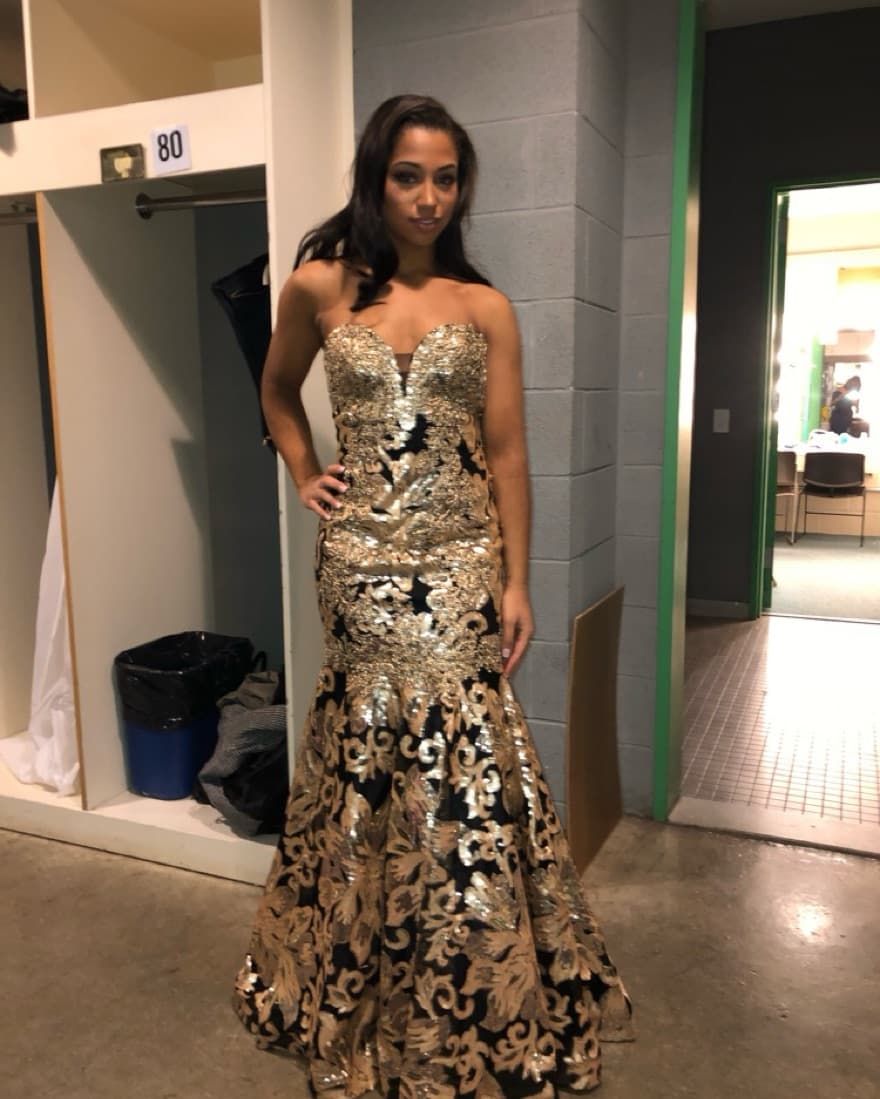 Black And Gold Embellished Evening Gown  - Image 4