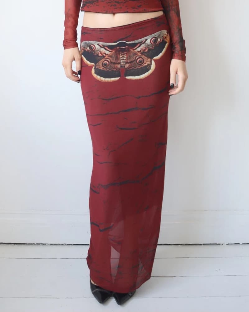 Red Tora Lily Moth Skirt - Image 4