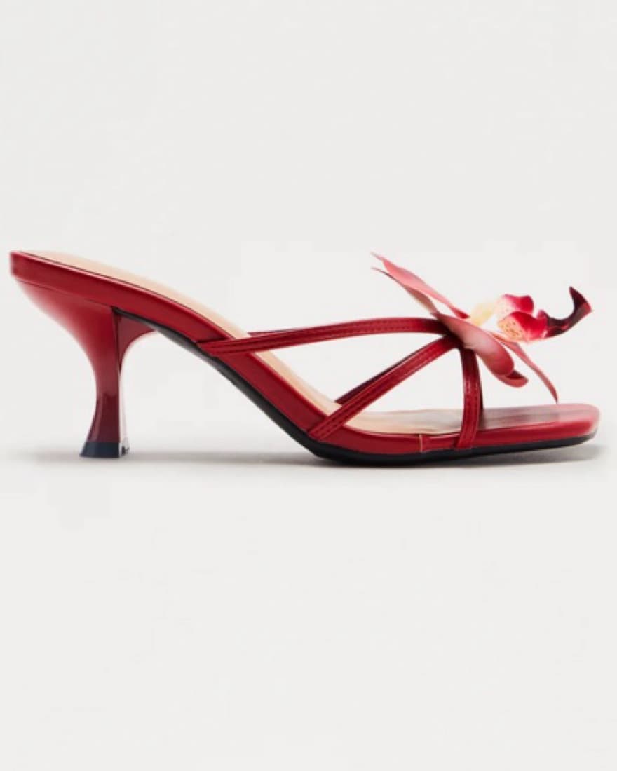 Hibiscus Flower Heels - Red (7.5) - Image 4