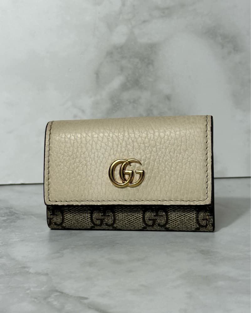 Gucci GG Marmont 6 Key Holder  - Image 1