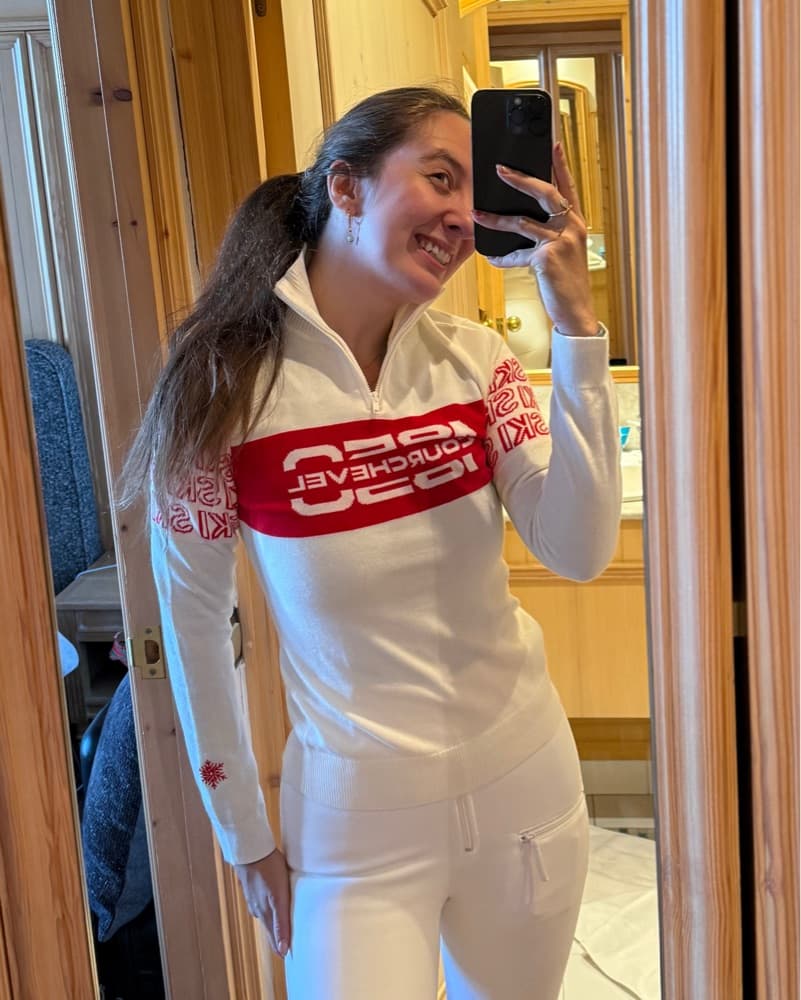 Courchevel 1850 Sporty Ski Chic Outfit - Image 1